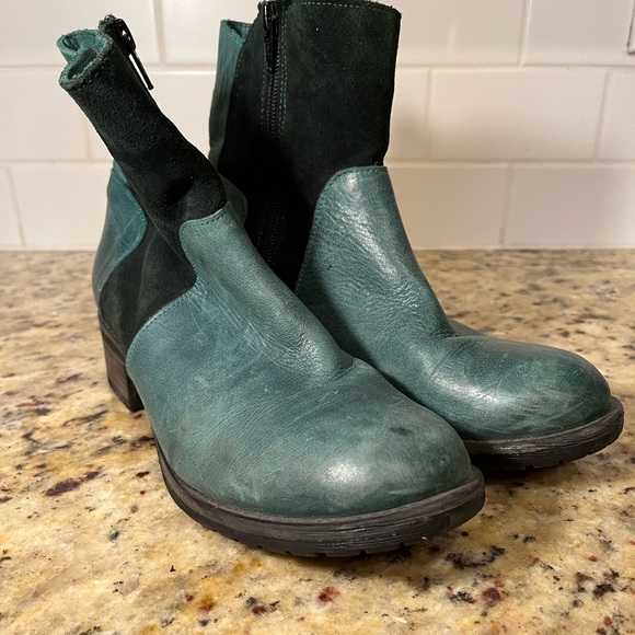 Bueno Ankle Boot - Picture 3 of 8